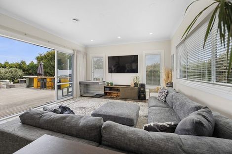 Photo of property in 81/81a Matarikoriko Road, Brixton, Waitara, 4382