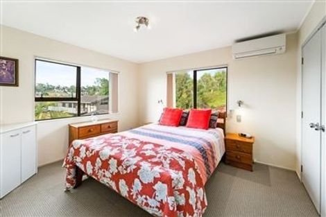 Photo of property in 43 Redwing Street, Browns Bay, Auckland, 0630
