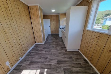 Photo of property in 80 Seddon Street, Naenae, Lower Hutt, 5011