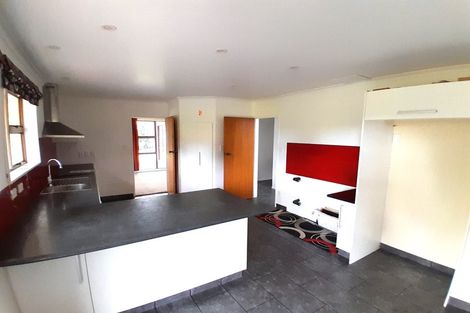 Photo of property in 397 Arapaepae Road South, Levin, 5571