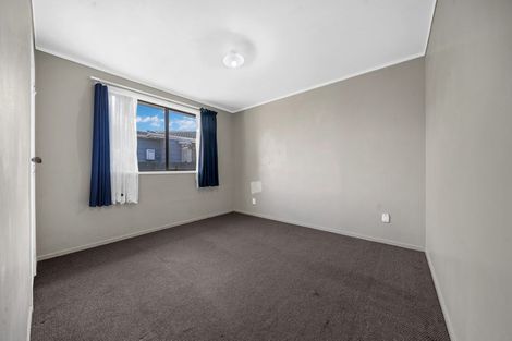 Photo of property in 25 Sharland Avenue, Manurewa, Auckland, 2102
