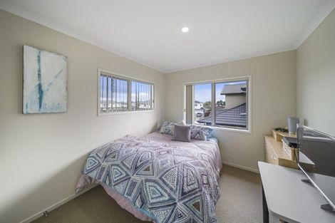 Photo of property in 26 Reding Street, Takanini, 2112