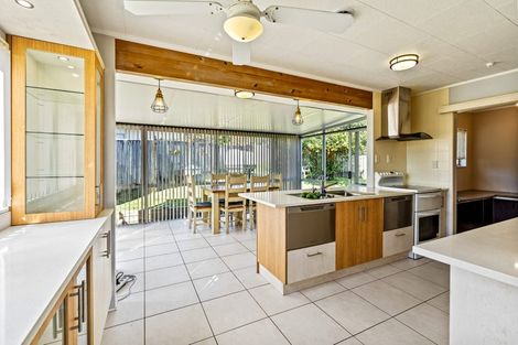 Photo of property in 10 Robin Hood Place, Onerahi, Whangarei, 0110