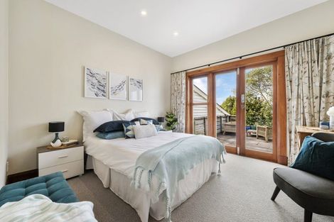 Photo of property in 29 Grant Road, Thorndon, Wellington, 6011