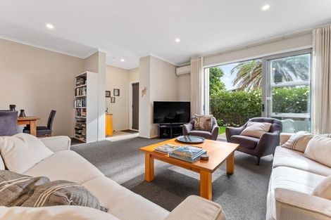 Photo of property in 53 Buckley Avenue, Hobsonville, Auckland, 0616