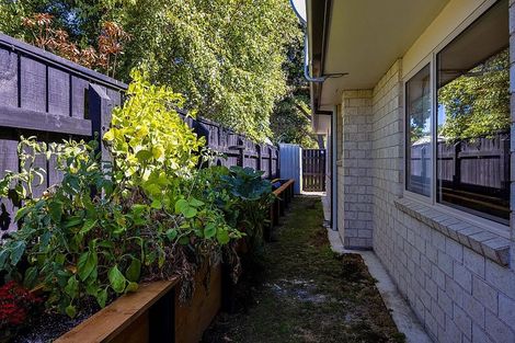 Photo of property in 24 Princes Street, Hawera, 4610