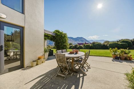 Photo of property in 3 Atherton Place, Wanaka, 9305
