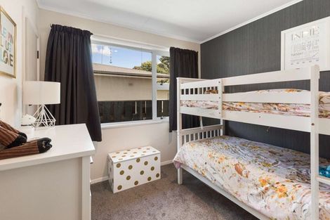 Photo of property in 4 Aspiring Avenue, Milson, Palmerston North, 4414