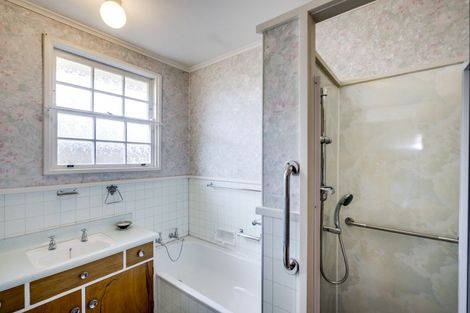 Photo of property in 10 Mckenzie Avenue, Marewa, Napier, 4110