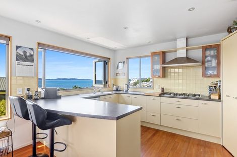 Photo of property in 31 Merehai Place, Snells Beach, 0920