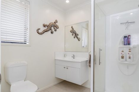 Photo of property in 120 Longview Drive, Papamoa Beach, Papamoa, 3118