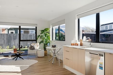 Photo of property in 3/12 Newbridge Place, Ilam, Christchurch, 8041