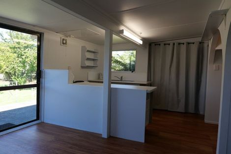 Photo of property in 88 Amohia Street, Paraparaumu, 5032