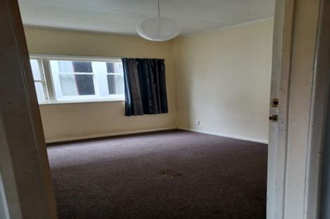 Photo of property in 19 Hereford Street, West End, Palmerston North, 4410