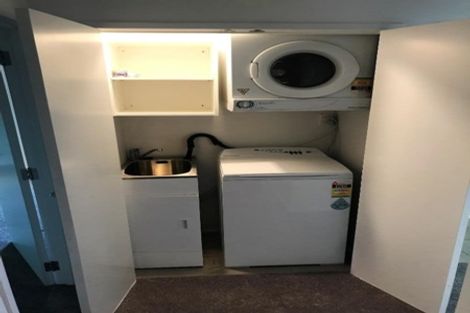 Photo of property in 17/2 Onslow Road, Khandallah, Wellington, 6035