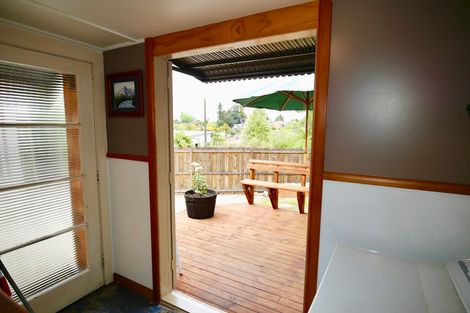 Photo of property in 166 Cambridge Road, Hillcrest, Hamilton, 3216