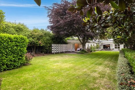 Photo of property in 75 Glandovey Road, Fendalton, Christchurch, 8052