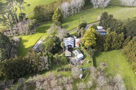 Photo of property in 1812 Kaipara Coast Highway, Kaukapakapa, 0984