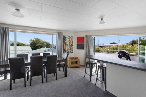 Photo of property in 75 Harper Road, Waimarama, 4294