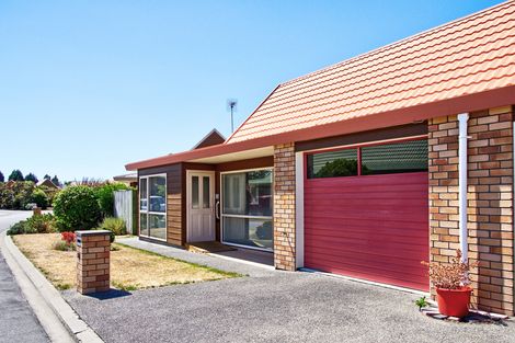 Photo of property in Holdsworth Villas, 67/2 William Donald Drive, Solway, Masterton, 5810