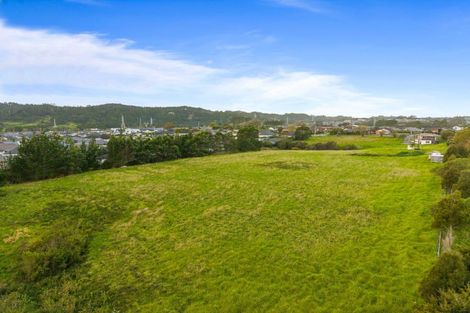 Photo of property in 68 Tapu Road, Huapai, Kumeu, 0810
