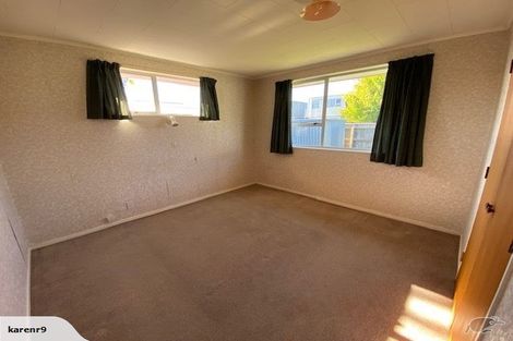 Photo of property in 2/13 William Booth Grove, Trentham, Upper Hutt, 5018