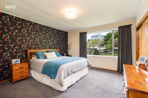 Photo of property in 18 Athol Place, Ravensbourne, Dunedin, 9022