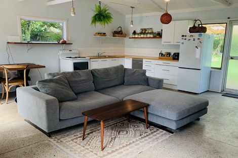 Photo of property in 23a Old Road South, Okato, 4335