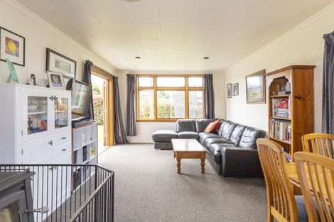 Photo of property in 2 Harris Street, Geraldine, 7930