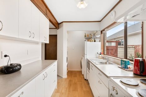 Photo of property in 50b Hargest Crescent, Saint Kilda, Dunedin, 9012