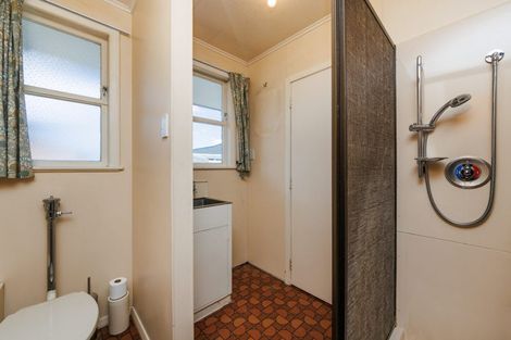 Photo of property in 4 Edwards Place, Terrace End, Palmerston North, 4410