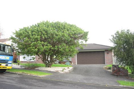 Photo of property in 11 Peretao Rise, The Gardens, Auckland, 2105