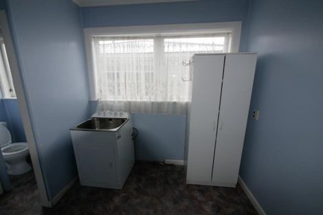 Photo of property in 17 Shirley Avenue, Papakura, 2110