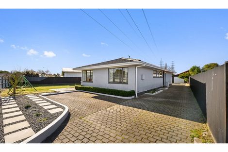 Photo of property in 46 Denise Crescent, Hornby, Christchurch, 8042