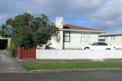 Photo of property in 9 Opapa Street, Titahi Bay, Porirua, 5022