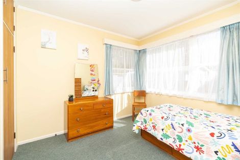 Photo of property in 39 Regent Street, Silverdale, Hamilton, 3216