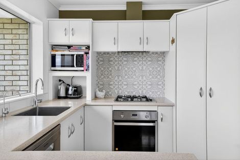 Photo of property in 1014 South Head Road, South Head, Helensville, 0874