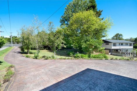Photo of property in 12 Carter Road, Oratia, Auckland, 0604