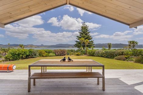 Photo of property in 132 Harbour Drive, Matarangi, Whitianga, 3592