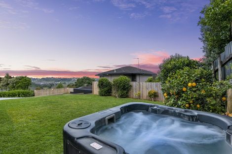 Photo of property in 33 Hallmark Rise, Bethlehem, Tauranga, 3110