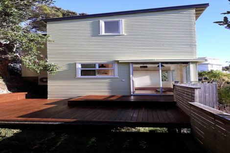 Photo of property in 86 Kinghorne Street, Strathmore Park, Wellington, 6022