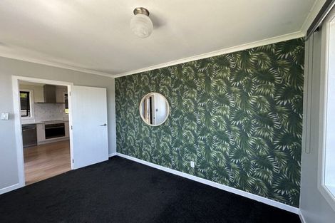 Photo of property in 8 Thomson Street, Green Island, Dunedin, 9018
