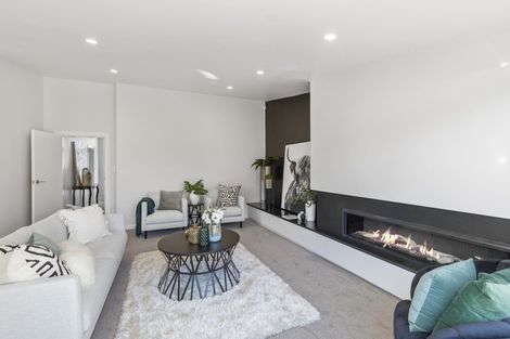 Photo of property in 5 Bay Street, Petone, Lower Hutt, 5012