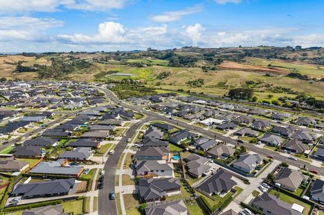 Photo of property in 12 Moyle Street, Pokeno, 2402