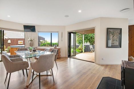 Photo of property in 115 Alec Craig Way, Gulf Harbour, Whangaparaoa, 0930