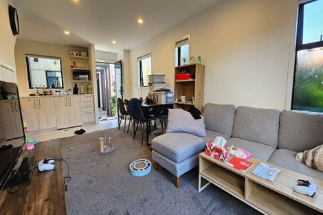 Photo of property in 11/10 Fathom Place, Te Atatu Peninsula, Auckland, 0610