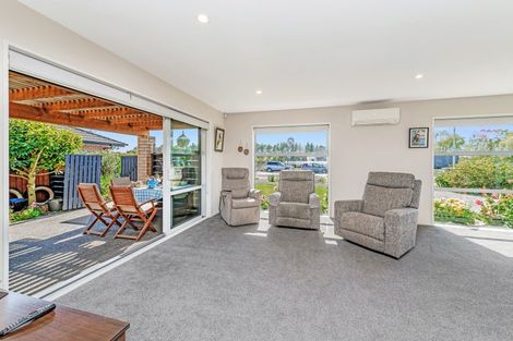 Photo of property in 77 Manse Road, Leeston, 7632