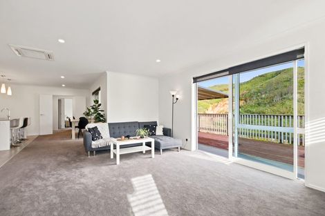 Photo of property in 11 Bob Carter Place, Welcome Bay, Tauranga, 3175