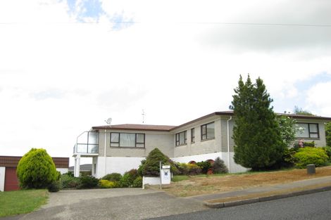 Photo of property in 26 Anzac Road, Pukekohe, 2120