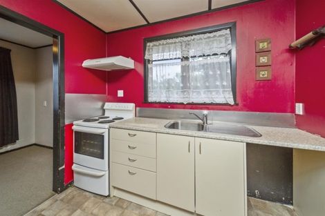 Photo of property in 11 Fairfield Road, Hawera, 4610